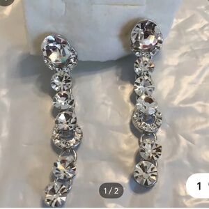 Elegant Silver Crystal Drop Earrings